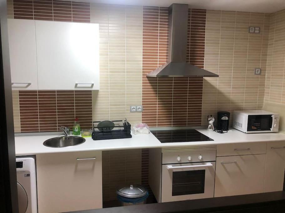 Apartamento Mirabosque - Plaza Garaje Incluida Аренас-де-Сан-Педро Экстерьер фото